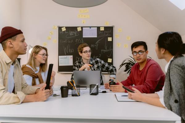 Munkahelyi bizalom: a csapatok rejtett teljesítményforrása